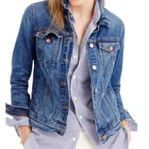 13 Reasons Why Katherine Langford Blue Jacket