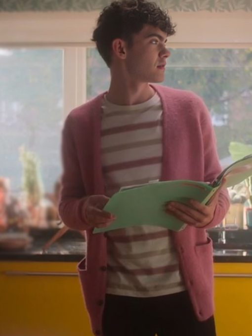 Heartstopper S03 Joe Locke Pink Cardigan