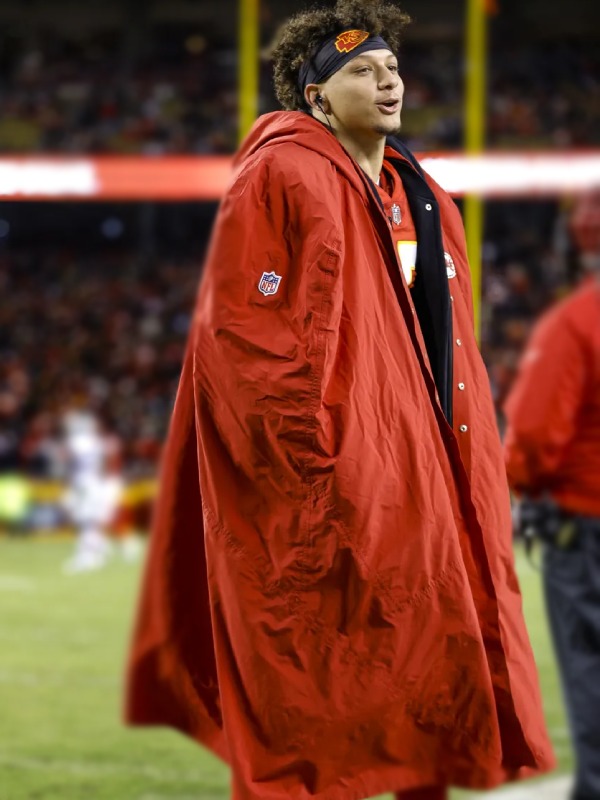 NFL Kansas City Chiefs Patrick Mahomes Red Cape Coat